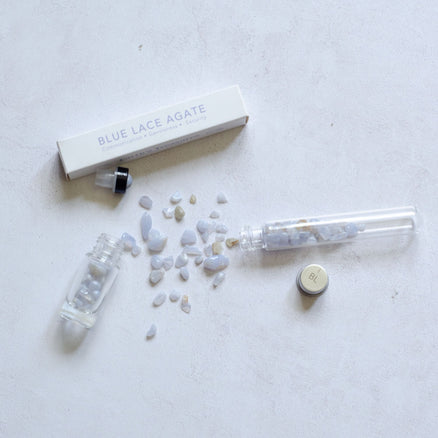Kék csipkeachát zúzott drágakő, üvegampullában (10g)